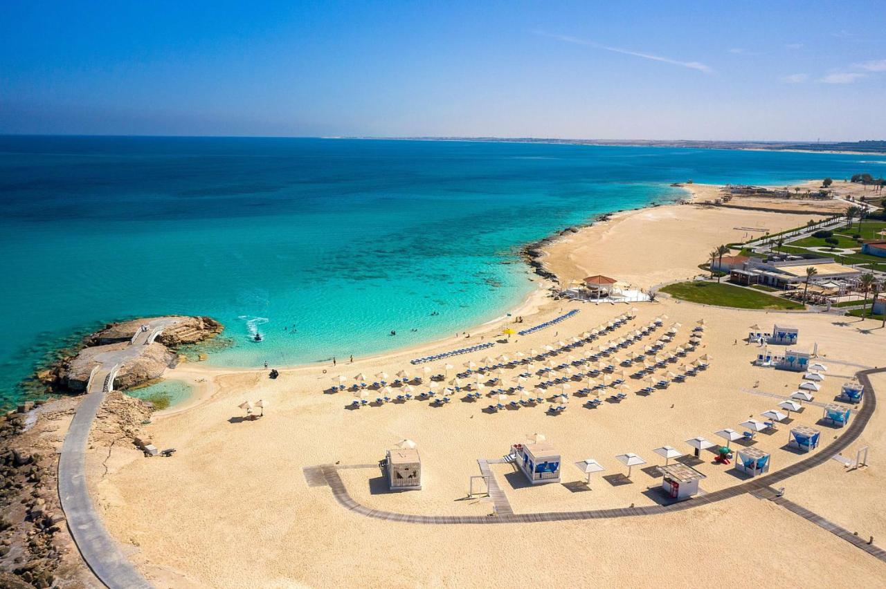 Rixos Alamein - Full Board Plus El Alamein Luaran gambar Aerial view of the beach