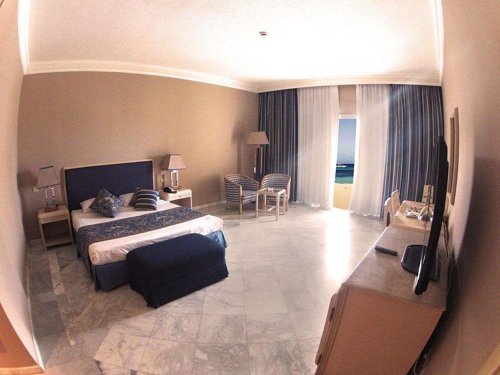 Rixos Alamein - Full Board Plus El Alamein Luaran gambar A room at the hotel