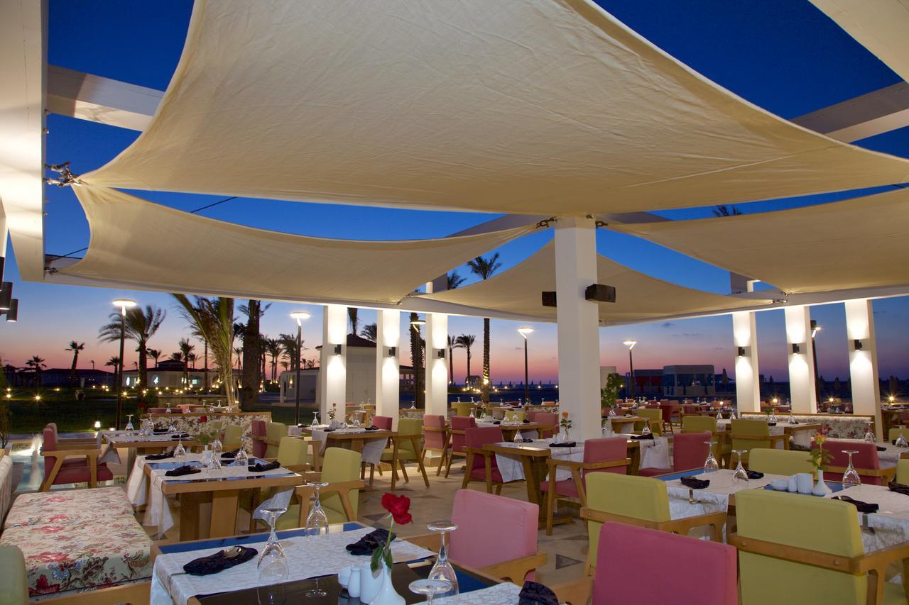 Rixos Alamein - Full Board Plus El Alamein Luaran gambar Restaurant at the hotel