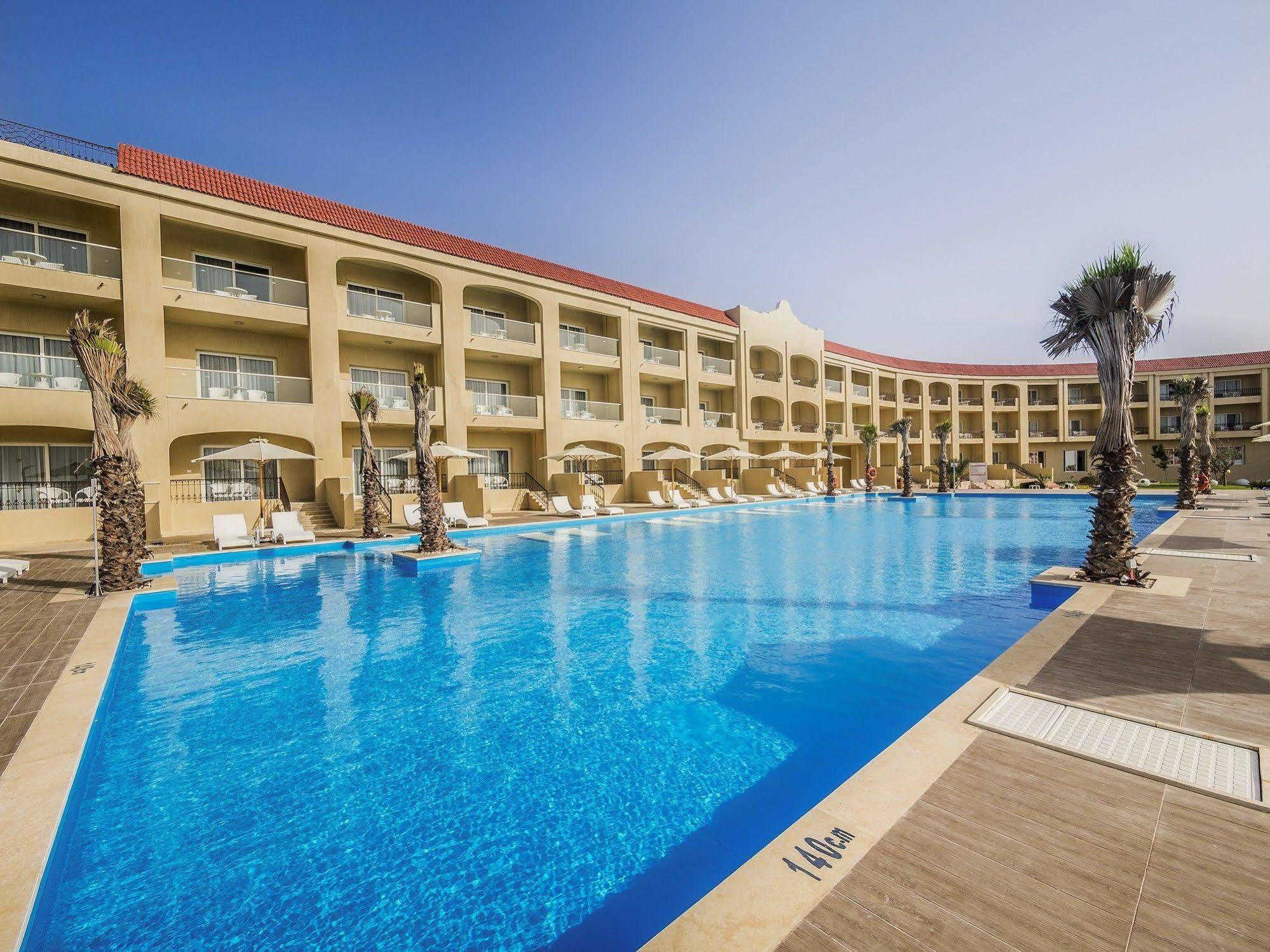 Rixos Alamein - Full Board Plus El Alamein Luaran gambar The swimming pool at the hotel