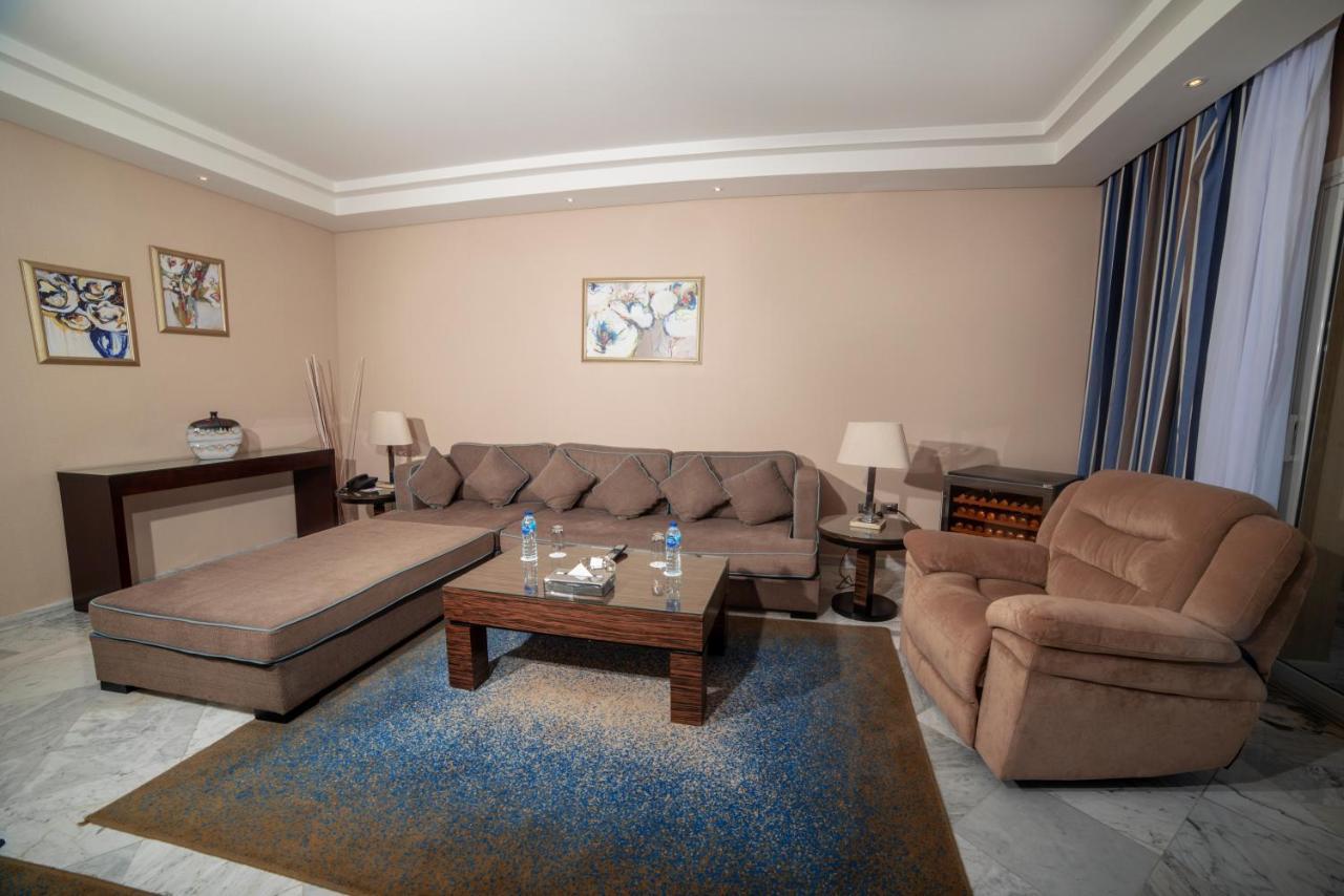 Rixos Alamein - Full Board Plus El Alamein Luaran gambar A living room